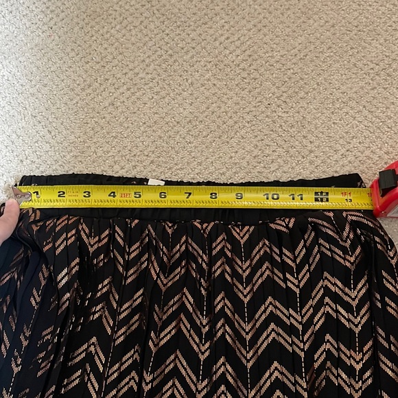 Womens Metallic Chevron Skirt NWT - Picture 6 of 6